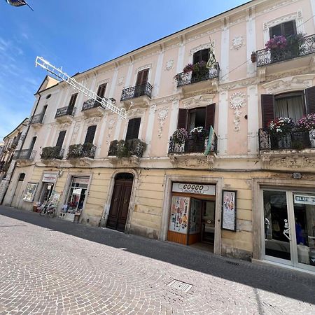 Appartamento Eleonora Sulmona Kültér fotó